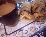 A picture of step 2 of Paratha Anda Roll.