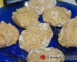 A picture of step 5 of Fava patties.