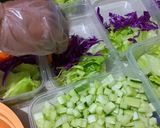 Foto langkah ke 6 dari resep Salad Sayur bekal praktis.