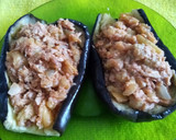 Foto del paso 4 de la receta: Berenjena rellena de Atún