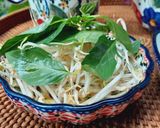 Hình bước làm 4 của món Cà ri gà nấu trái vải