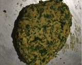 A picture of step 1 of Palak paratha.