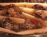 Foto del paso 6 de la receta: Alitas de pollo, con gajos y patatas al horno, en salsa de mostaza