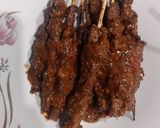 Foto langkah ke 9 dari resep Sate sapi bumbu kacang.