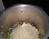 A picture of step 2 of Peas Pulao.