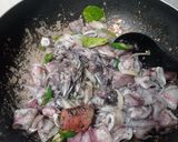 Foto langkah ke 4 dari resep Cumi Bumbu Hitam.