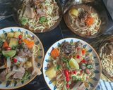 Gambar langkah 5 resipi Mee Sup Tulang Ala Thai.
