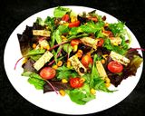 Foto del paso 4 de la receta: Ensalada Capriccio con tofu marinado, uvas pasas, maíz y cherrys