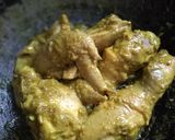 Foto langkah ke 5 dari resep 3. Ayam Goreng Bumbu Ungkep.