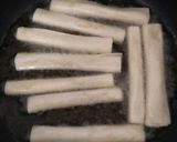 Foto langkah ke 3 dari resep Cheese Rolls.