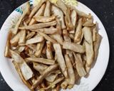 स्वीट पोटैटो फ्रेंच फ्राई  रेसपी (Sweet potato french fry recipe in marathi) रेसिपी स्टेप 4 फोटो 