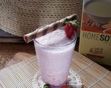 Gambar langkah 5 resipi Strawberries Soy Smoothies.