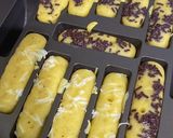 Foto langkah ke 6 dari resep Pukis Labu Kuning Lembut.