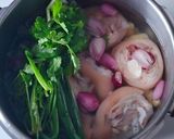 Hình bước làm 2 của món Dựng heo hầm măng tươi