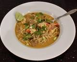 Thai style Shrimp and Pork Meatball Soup recipe step 7 photo