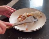 Foto langkah ke 4 dari resep Bola - Bola Nasi.