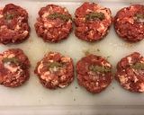 A picture of step 1 of California Farm Breakfast Sausage Patties.