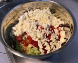 Une image de l'étape 6 de Flan de courgettes blanches aux poivrons rouges, fromage frais et herbes aromatiques.
