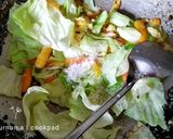 Foto langkah ke 6 dari resep #21. Kwetiau Kuah Topping Bakso.