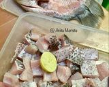 Foto langkah ke 1 dari resep Gurame Asam Manis.
