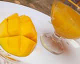 A picture of step 4 of Mango juice.