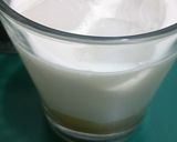 Foto langkah ke 3 dari resep Vietnamese Iced Chocolate.