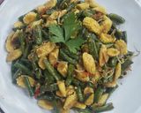 Foto langkah ke 6 dari resep Tumis Baby Corn, Kacang Panjang, Tauge.