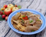 A picture of step 4 of Braised Salted Daikon with Tofu (Vegan).