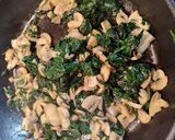 Foto del paso 11 de la receta: Tofu con Espinacas y Champiñones