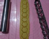 Foto langkah ke 3 dari resep Salted Egg Yolk Cookies.