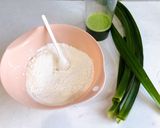 Hình bước làm 1 của món Bánh bao cốt dừa lá dứa