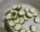 Foto langkah ke 2 dari resep Sayur Bening Oyong Seger Mudah.