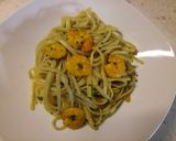 A picture of step 5 of Linguine with lumpfish roe eggs and prawns.