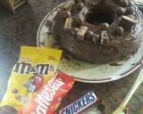 Fun easy chocolate cake birthday cake recipe step 4 photo