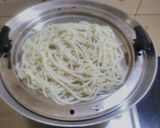 A picture of step 10 of Rice noodles.