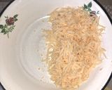 Фото кроку 1 до Лаваш с колбасой и сыром на сковороде.