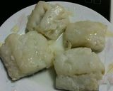 Foto del paso 4 de la receta Bacalao con nata, piñones y pasas