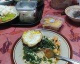 Foto langkah ke 4 dari resep Sayur Bening Kelor Temu Kunci.