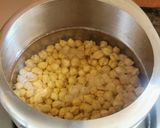 A picture of step 7 of Chole bhature.