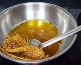 आलू भुजिया (Aloo bhujiya recipe in Hindi) रेसिपी चरण 5 फोटो