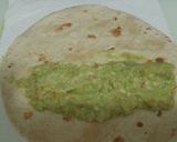 Foto del paso 2 de la receta Wrap de guacamole y salmón