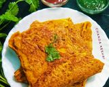 बेसन ब्रेड ऑमलेट (besan bread omelette recipe in Hindi) रेसिपी चरण 5 फोटो