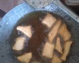 A picture of step 5 of Mandazi.