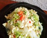 Foto langkah ke 3 dari resep Orak - arik Tahu Telur Sawi Putih.