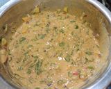 A picture of step 2 of Vegetable egg pakoda.