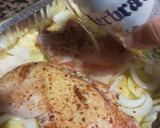 Foto del paso 2 de la receta: Pollo al horno con patatas y cerveza de limón