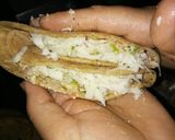 A picture of step 11 of Roti ke double layer tringle shape pizza.