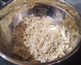 Foto del paso 2 de la receta: Papas mexicanas con pollo desmechado