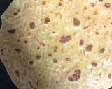 A picture of step 6 of Crispy Roghni paratha.