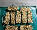 A picture of step 3 of 🌱 Chocolate Puffed Rice Bars.